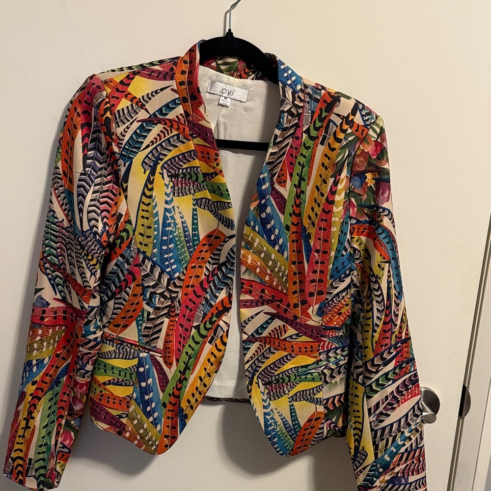 Ovi Multicolor Feather Pattern Women's Blazer